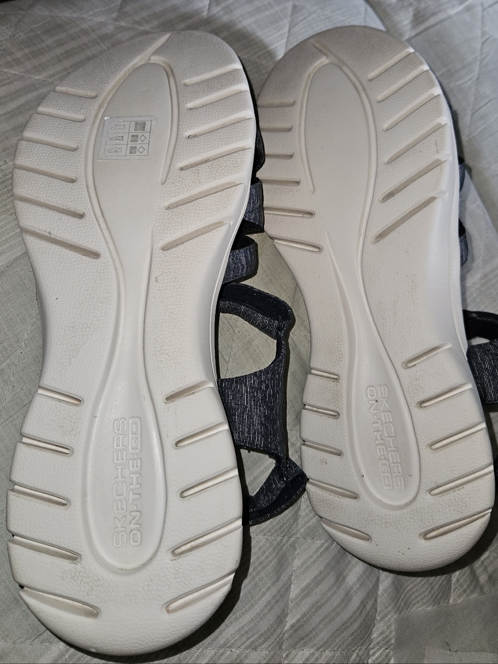 Skechers STRAPPY SANDAL - Picture 3 of 6